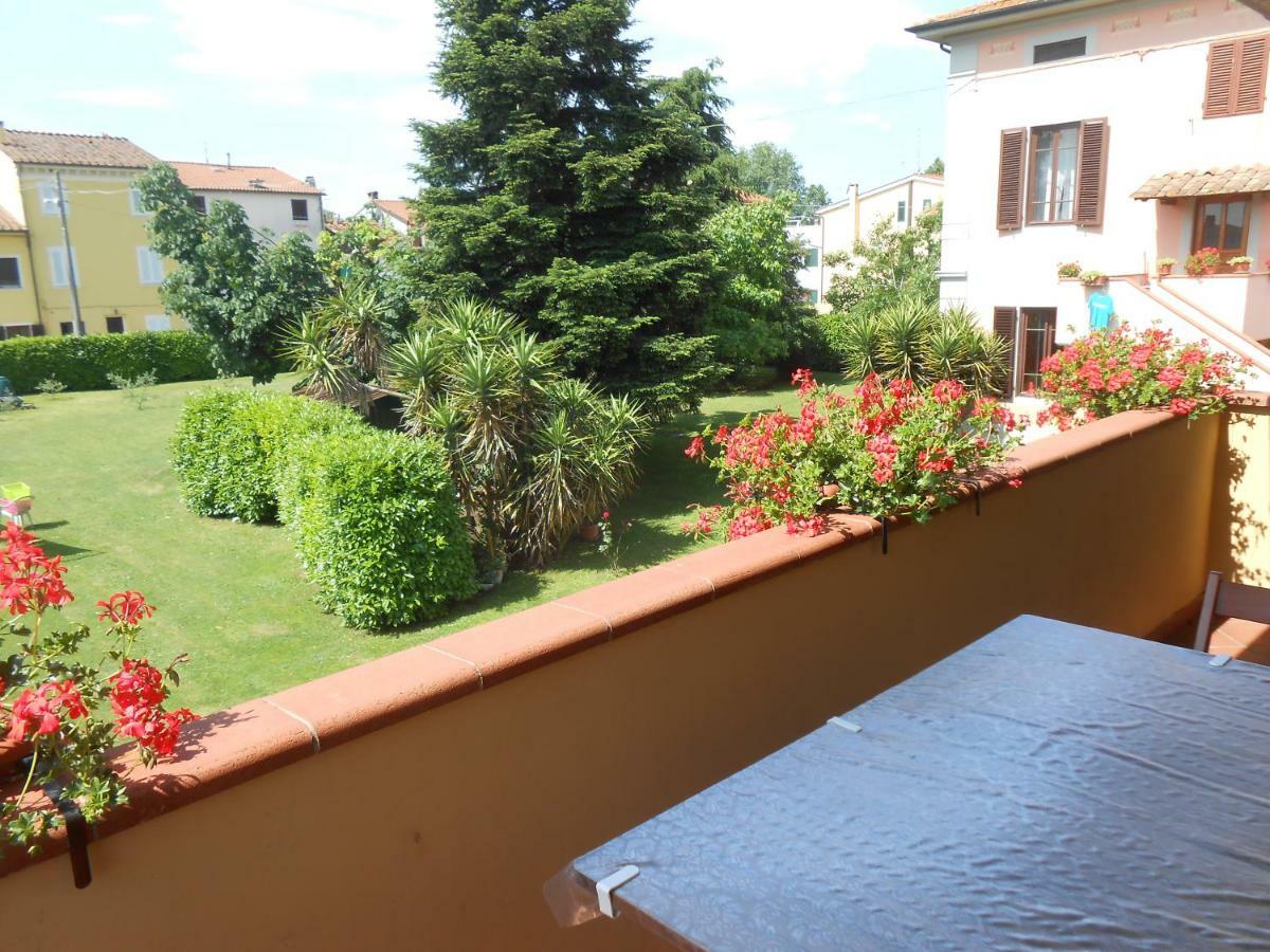 Casa Vacanze Orsi Lucca Exterior photo