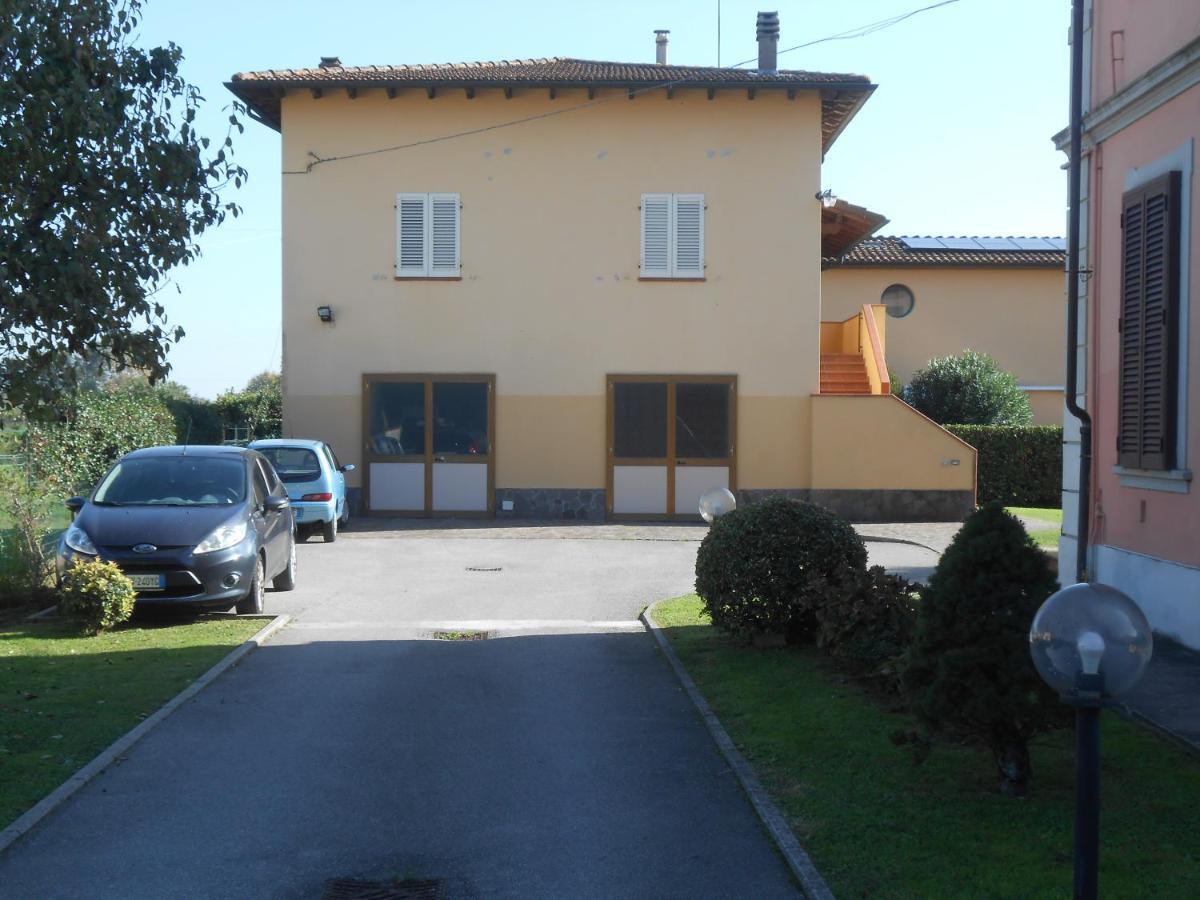 Casa Vacanze Orsi Lucca Exterior photo